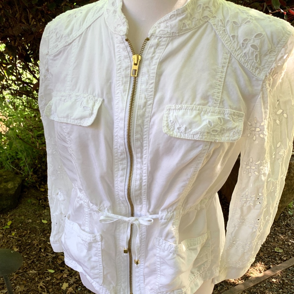 Chico's White Jacket with Eyelet Sleeves Sz 4